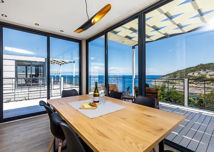 Living Point Mobile Homes Mali Lošinj