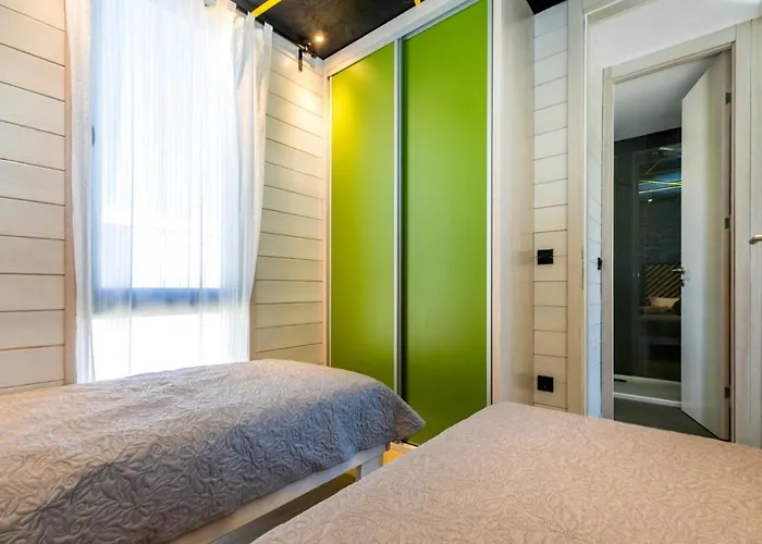Living Point Mobile Homes * 말리로시니